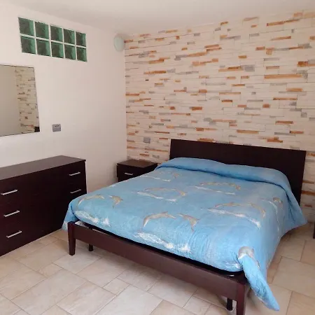 S104 - Sirolo, Comodo Bilocale Con Giardino Apartment Sirolo